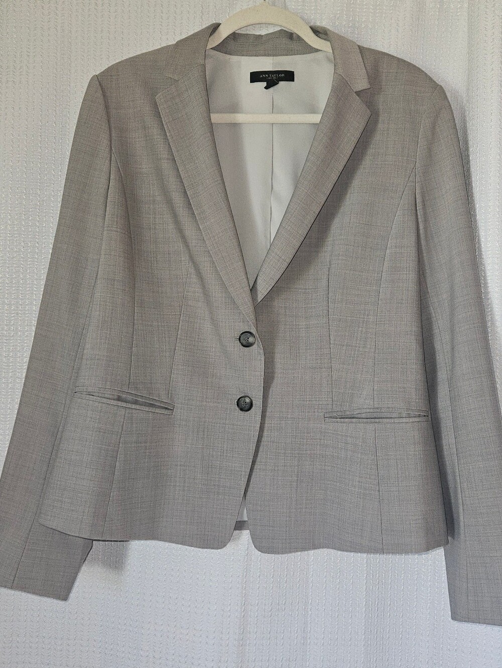 Ann Taylor Women's Gray Blazer Size 12